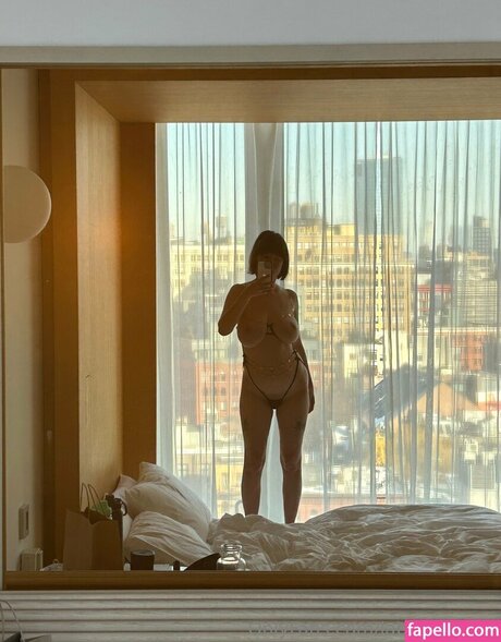 Labia Librarian top star photo