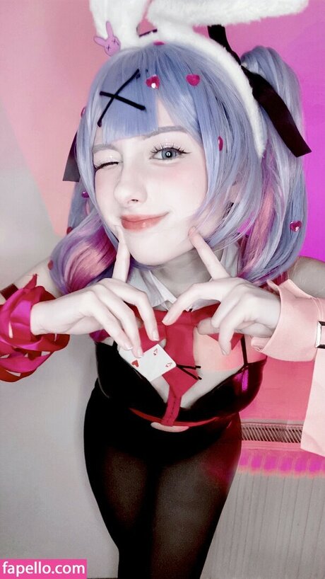 Lilyshibe top model picture