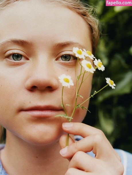 Greta Thunberg model beautiful pic