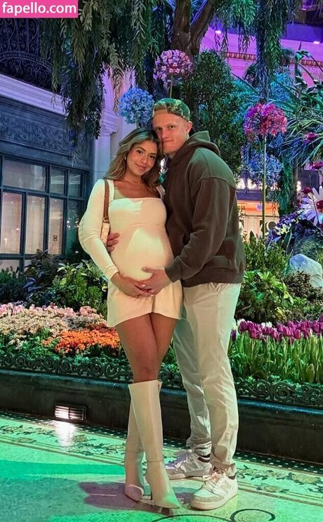 Jen Affleck nude star gallery