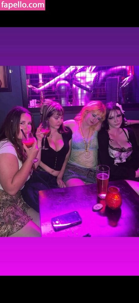 pixilers naked pornstar pics