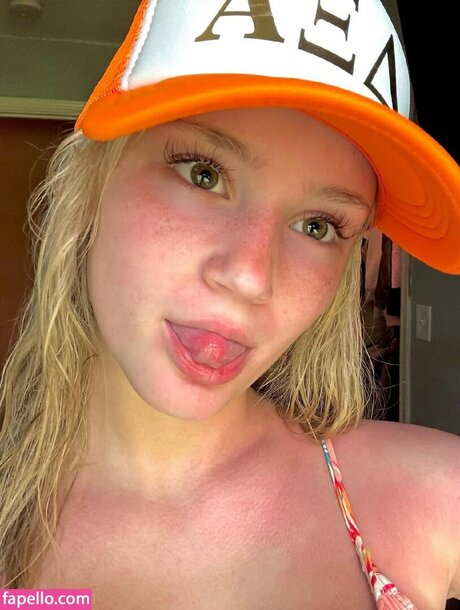 british blonde onlyfans free porn pic