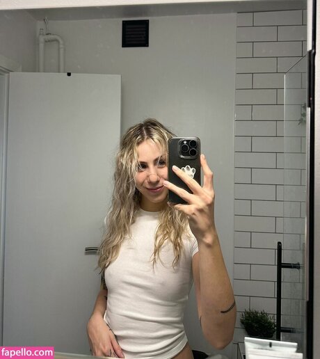 Marie Watson xxx pornstar picture