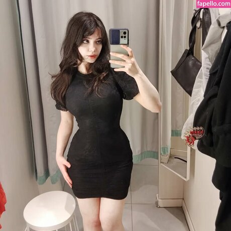 Mitsurigen nude model pics