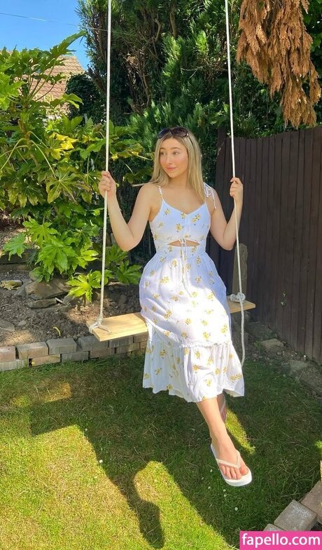 Chlo Matt model perfect img