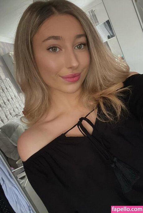 Chlo Matt best model picture