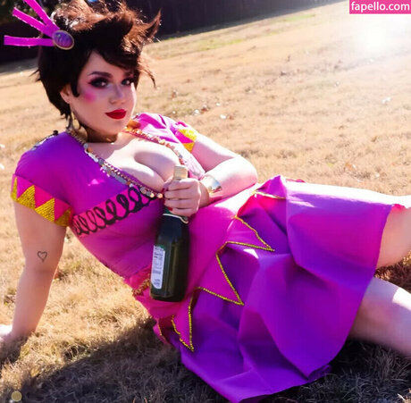 Plaguemaryjane model perfect photos