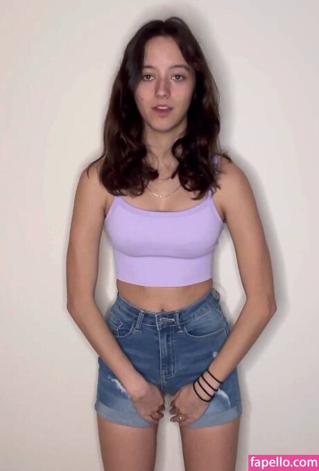 Amelia Harma nudes model pics