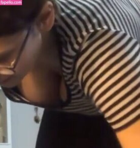 Kybeleniz porn model picture