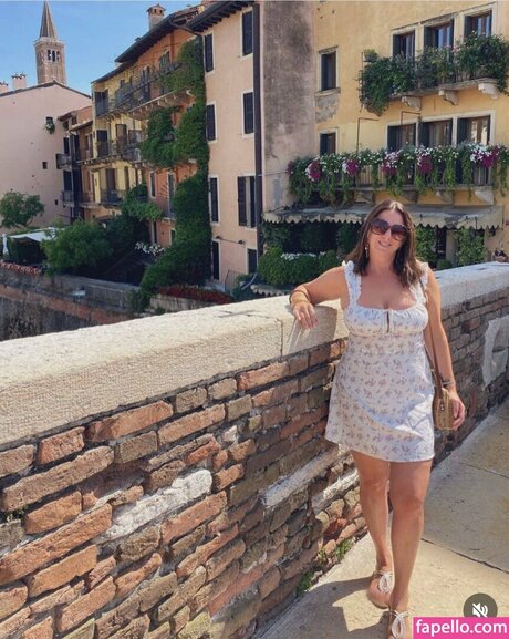 female popular onlyfans best archive