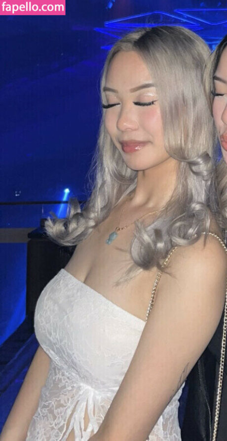 winnniiex pornographic model photos