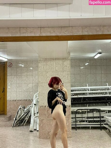 mature wife onlyfans beautiful photo