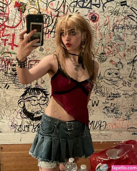 pretty pussy onlyfans free naked photo