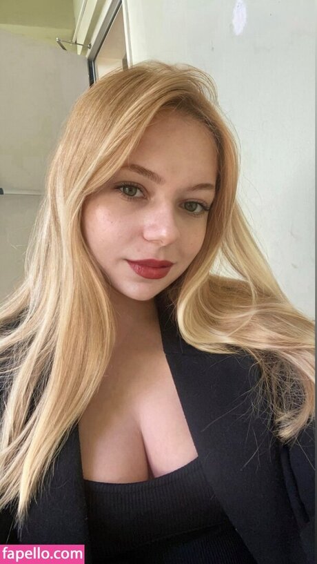 stars onlyfans beautiful pictures