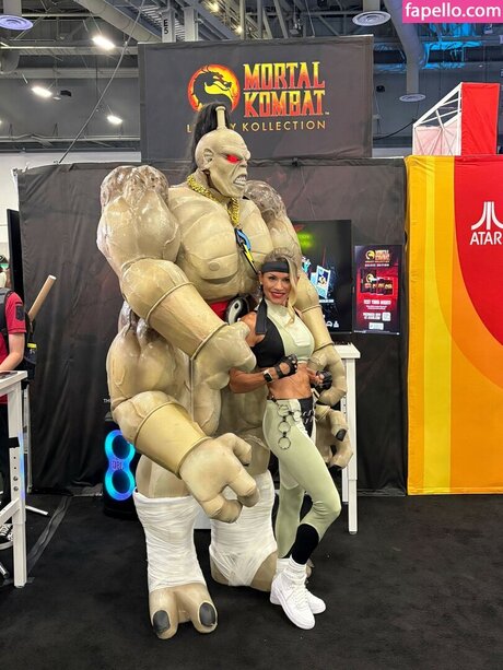 Kerri Ann Hoskins free actress galleries