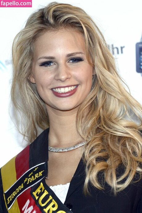 Caroline Noeding pornstar nice pics