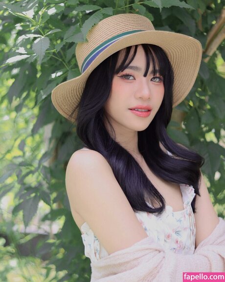 ttanuae nude pornstar picture