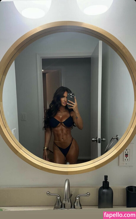 Jenna Geremia pretty actress gallery