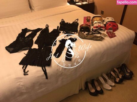 Hotwifebaobao Miqi hd pornstar picture