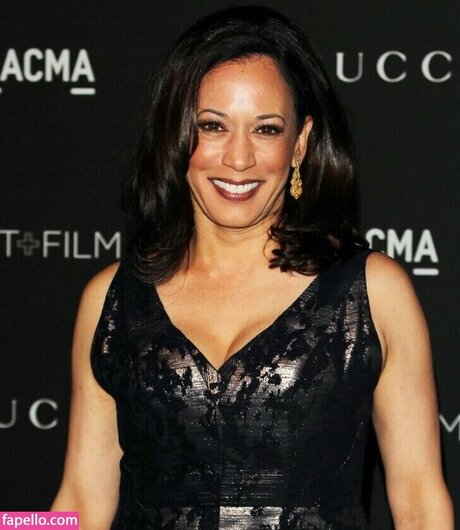 Kamala Harris hot model pic