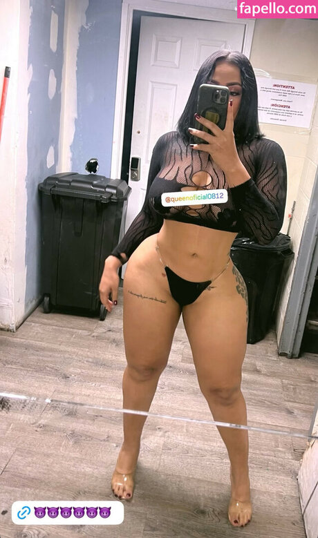 Luna Cruz nudes star pic