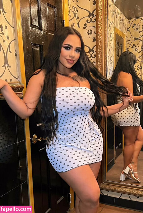 Luna Cruz hd star pictures