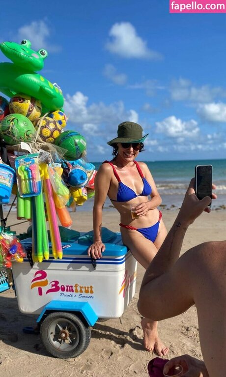 Manuela Do Monte star naked images