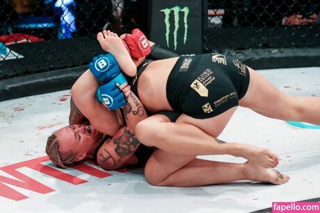 sexy blowjob onlyfans nude photo