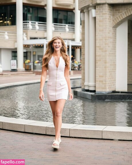 Brianna Duffield hd model images