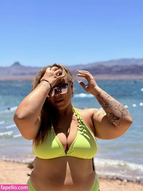 shemale fucks girl onlyfans beautiful nude archive