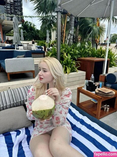 Bulebarbie official pornographic model photos