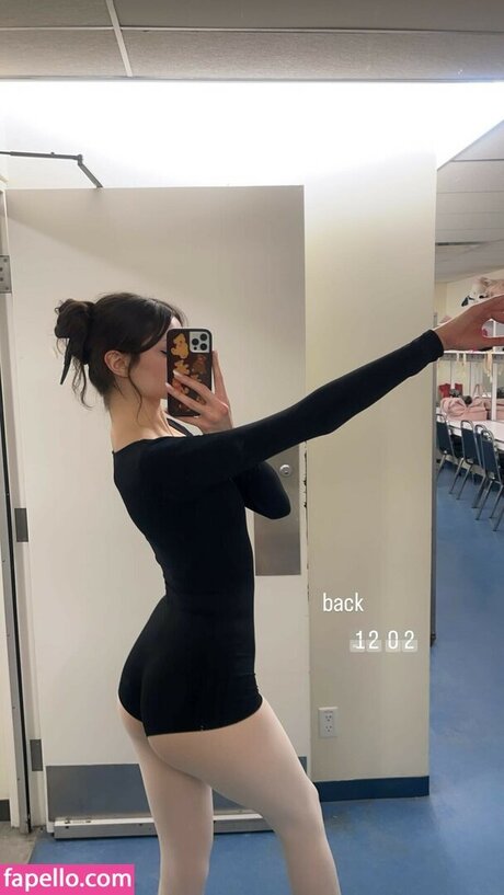 itskarinatori erotic model images