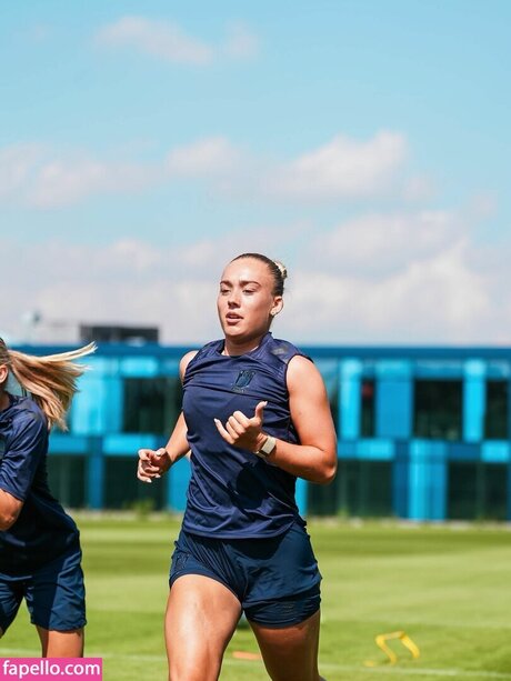 Julie Jorde model perfect gallery