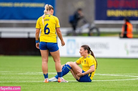 Julie Jorde star perfect image