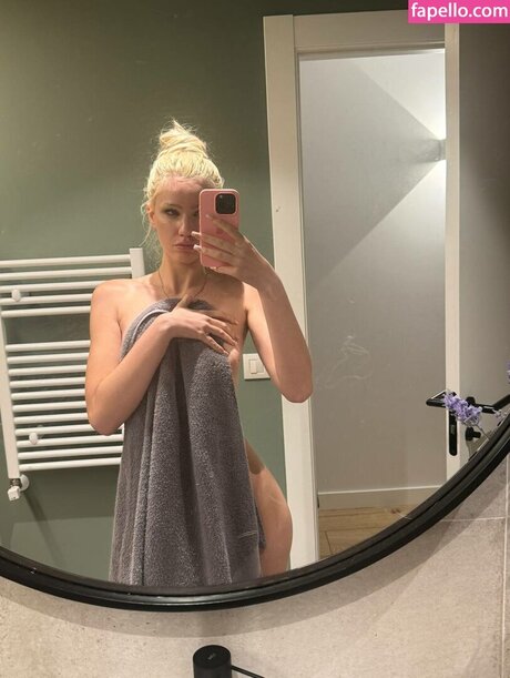 anxisbxllxrd sex star picture