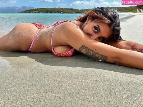 Debora Bloise perfect star photos