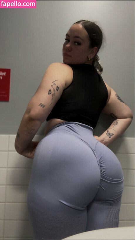 maddiewort_ model sexy images