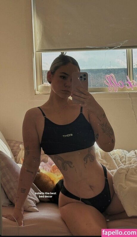 maddiewort_ nude model pic