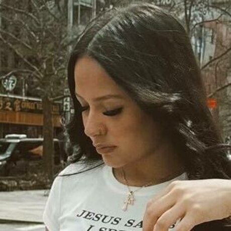 Aracelyanahiii naked pornstar pics