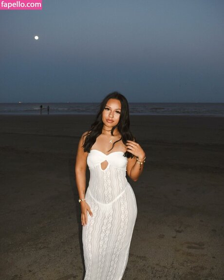 Aracelyanahiii pornstar beautiful picture