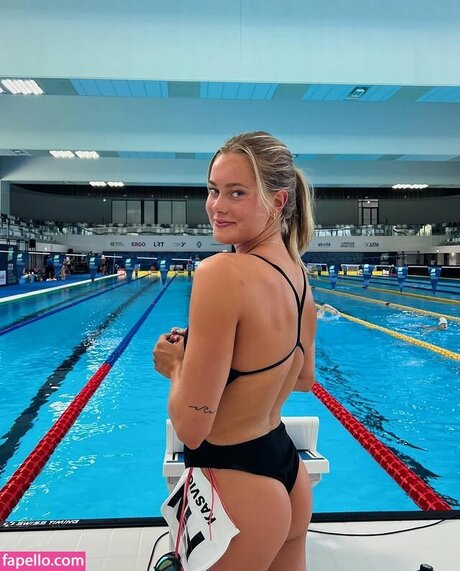 Louna Kasvio pornstar high quality image