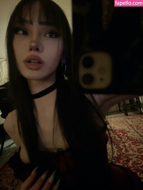 Eieniffy pretty model pic