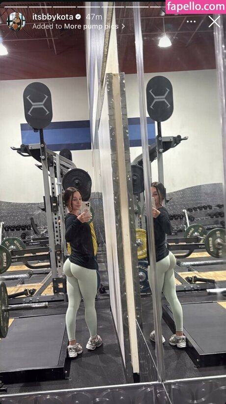 itsjustbk model top img