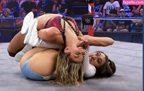 Wren Sinclair sex pornstar pic