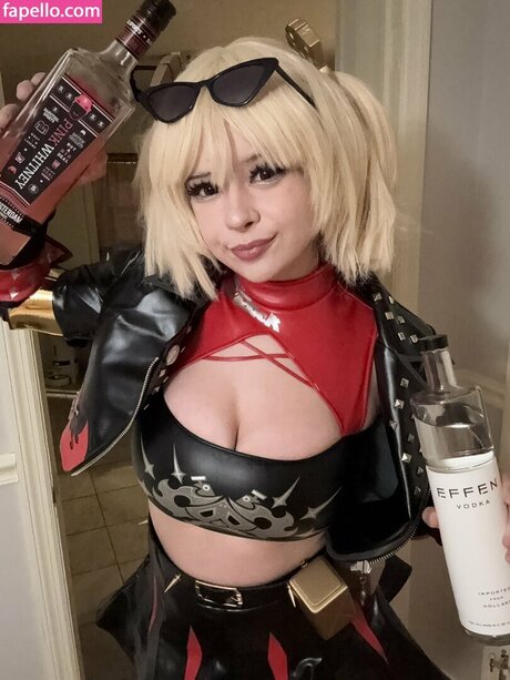 Saltedfishcakes pornographic actress images