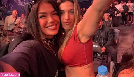 Tracy Cortez star erotic image