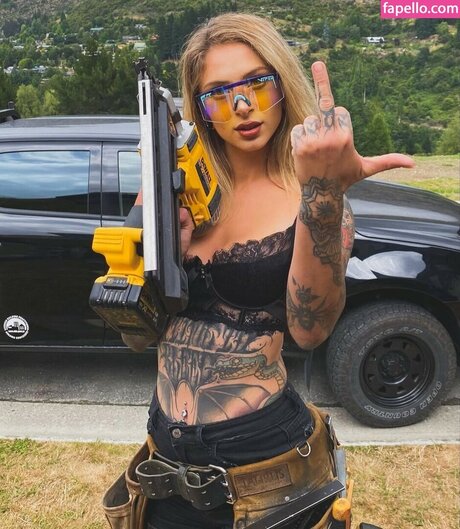 Emma Olofsson model sexy photos