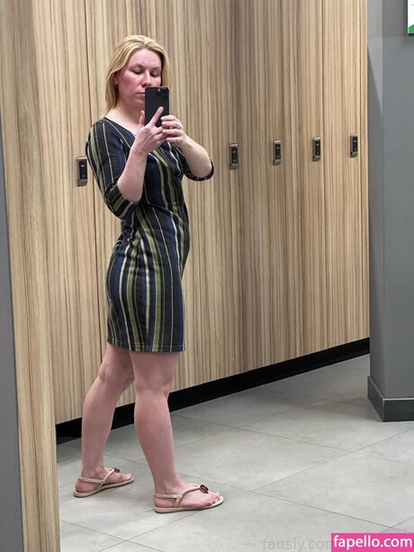 Brie cattii model top photo