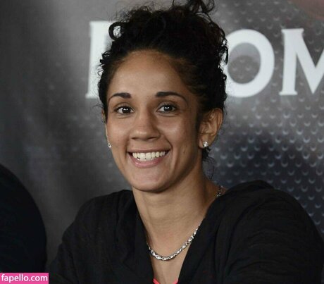 Amanda Serrano high quality actress photos