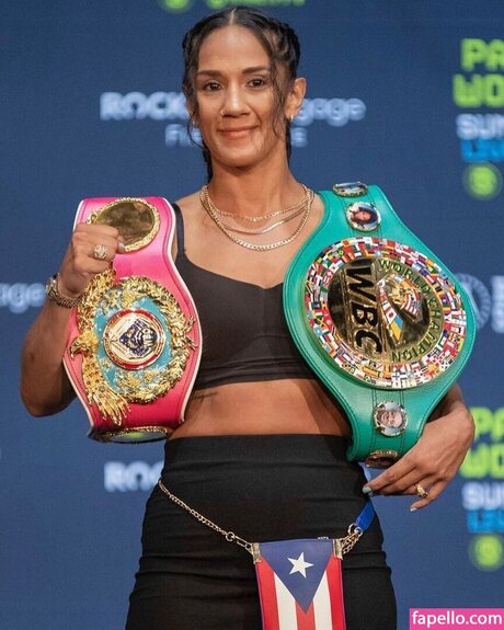 Amanda Serrano model free pics